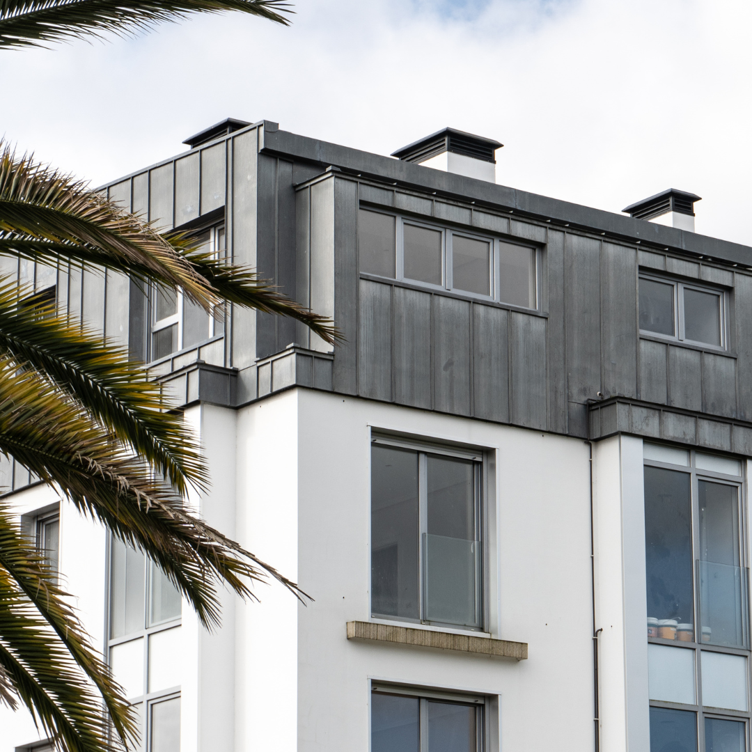 Couvreur à Biot - intervention de ADM Toiture et Gouttière Alu