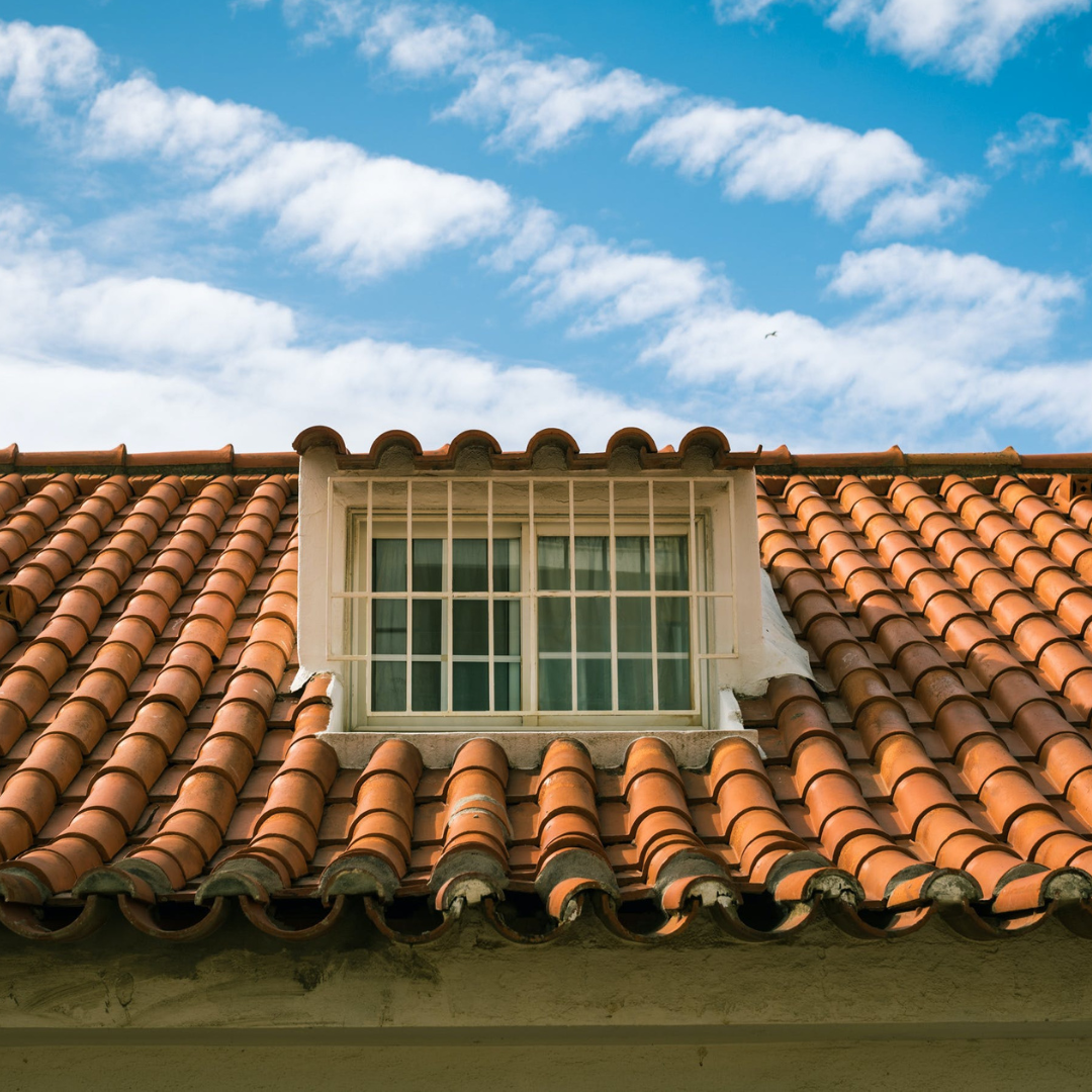 Réalisation Pose de Velux Antibes - ADM Toiture et Gouttière Alu